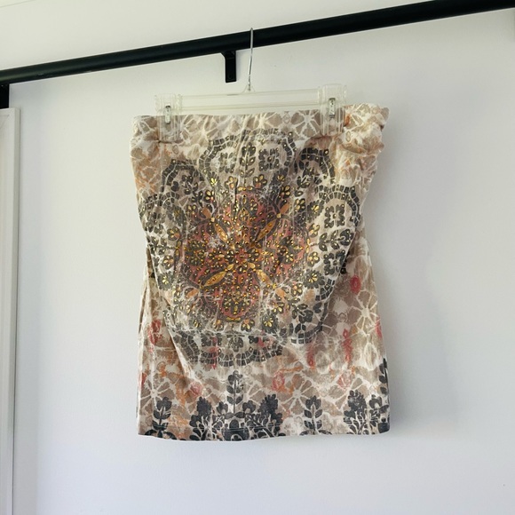 Sleeveless stretchband top - Picture 1 of 6